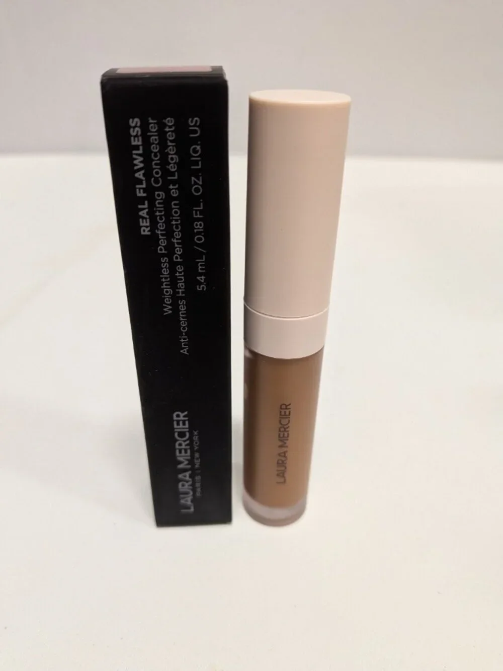 Laura Mercier Real Flawless Weightless Perfecting  Concealer 5W1 NEW
